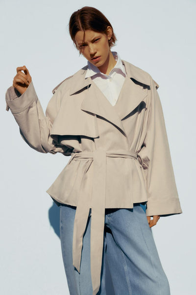 Trench-coat court ceinturé