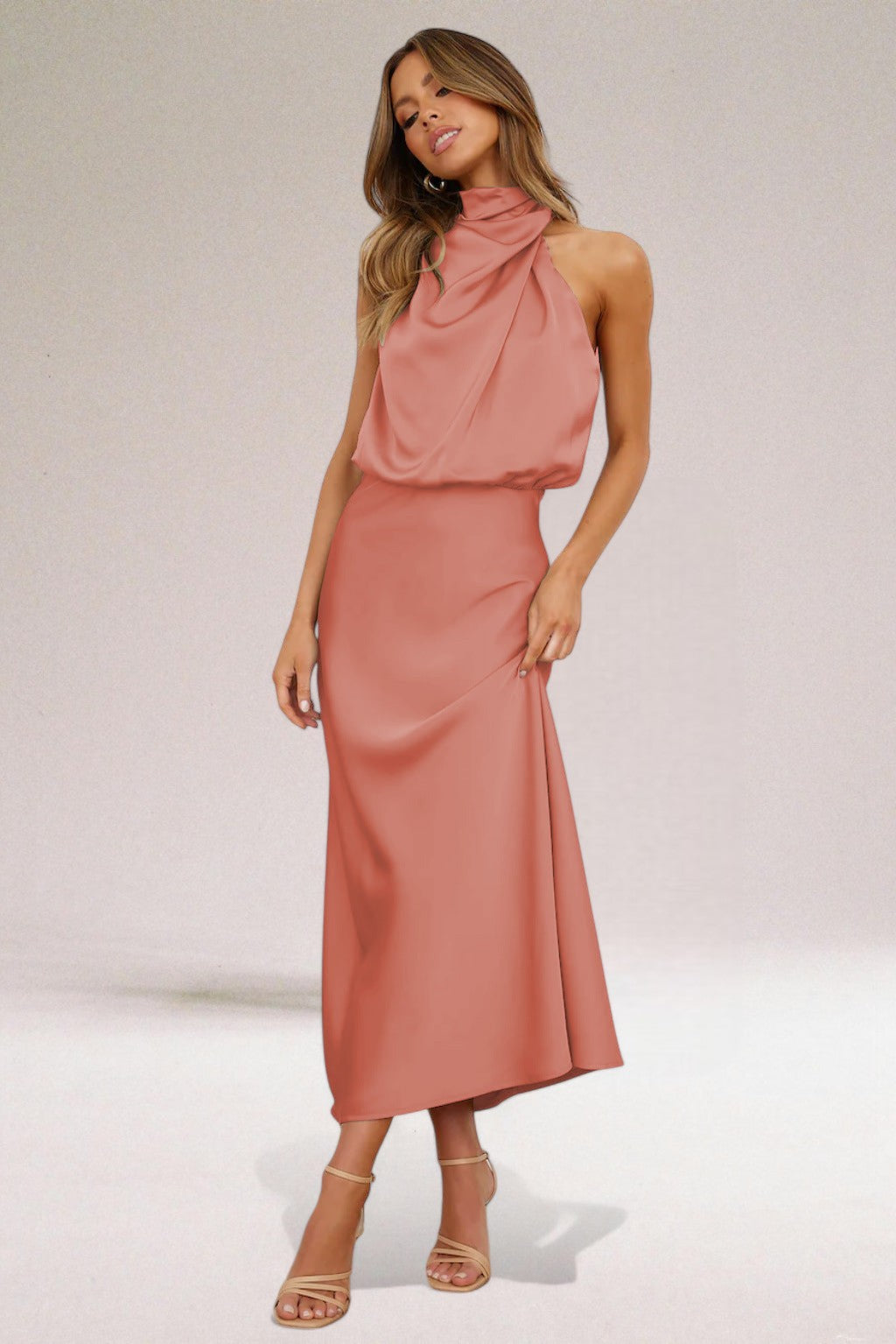 VALENTINA | Abito Elegante in Satin con Dettagli Ricercati