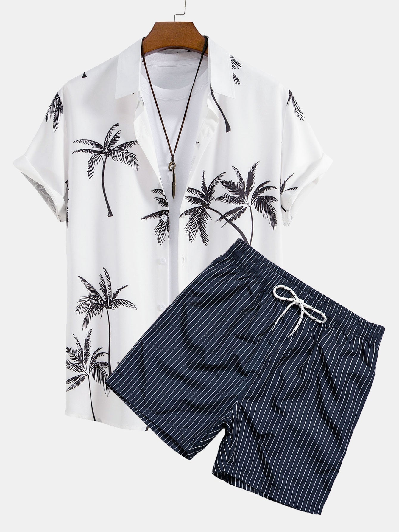 Ensemble Plage : Chemise à Palmiers & Short de Bain Rayé