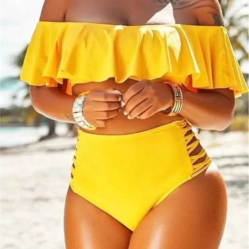 Bikini femme – Taille haute moulante – Épaules dénudées – Volants et découpes