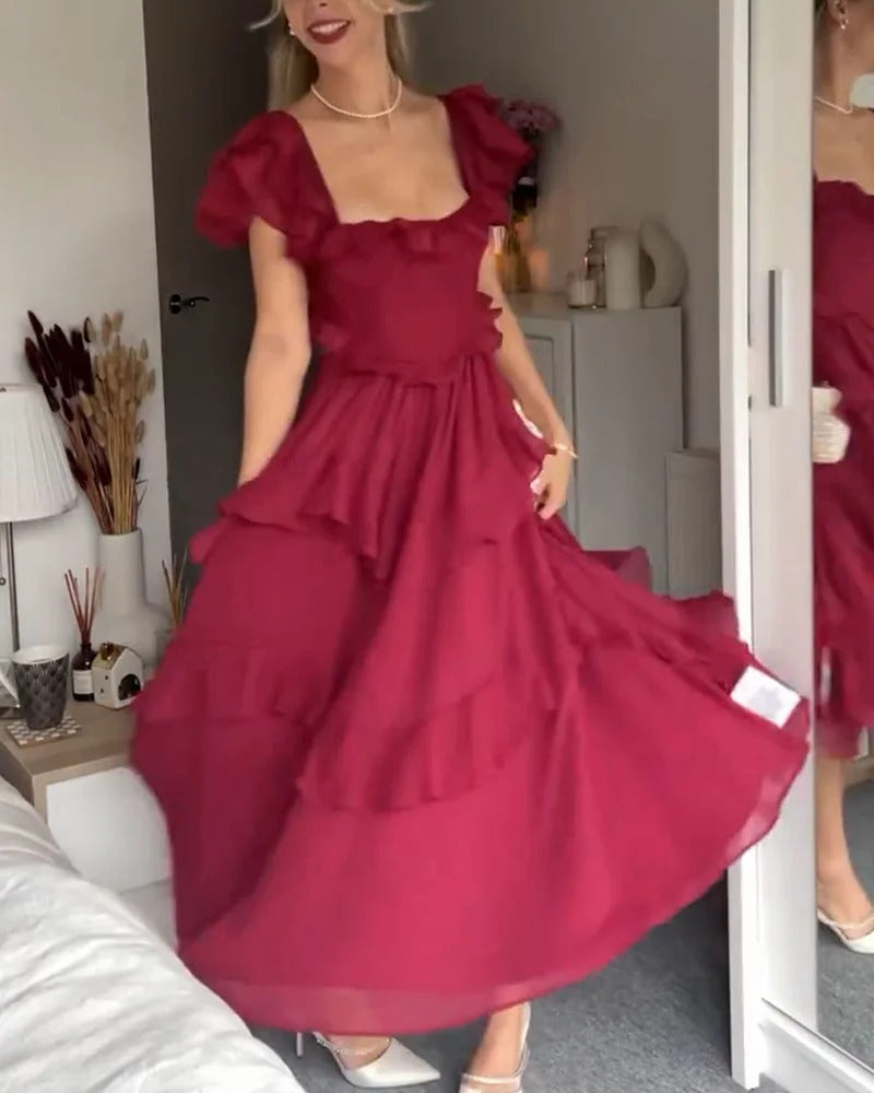 Robe dos nu à manches volantées et col carré