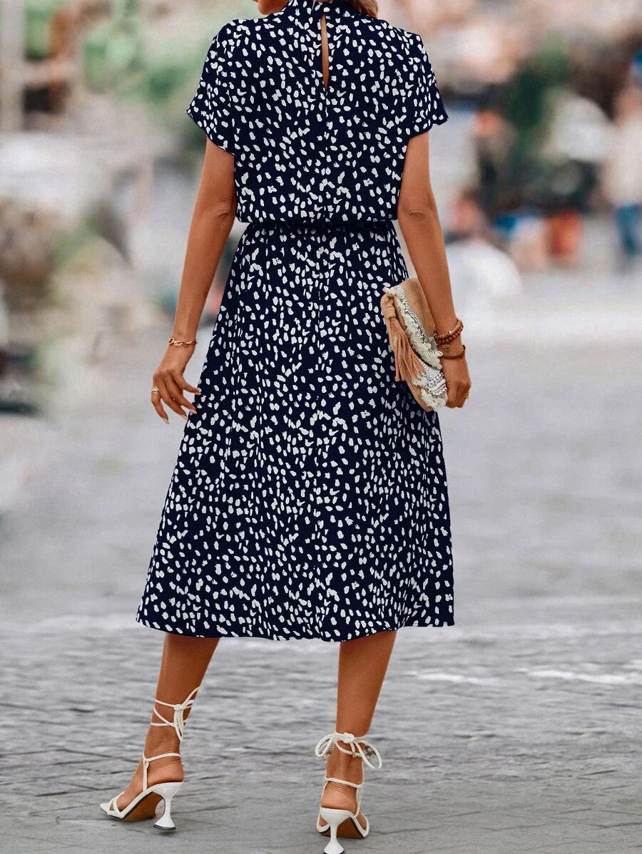 Ellie | Robe À Manches Courtes Pour Femmes | Midi