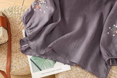 Haut brodé en coton de qualité supérieure