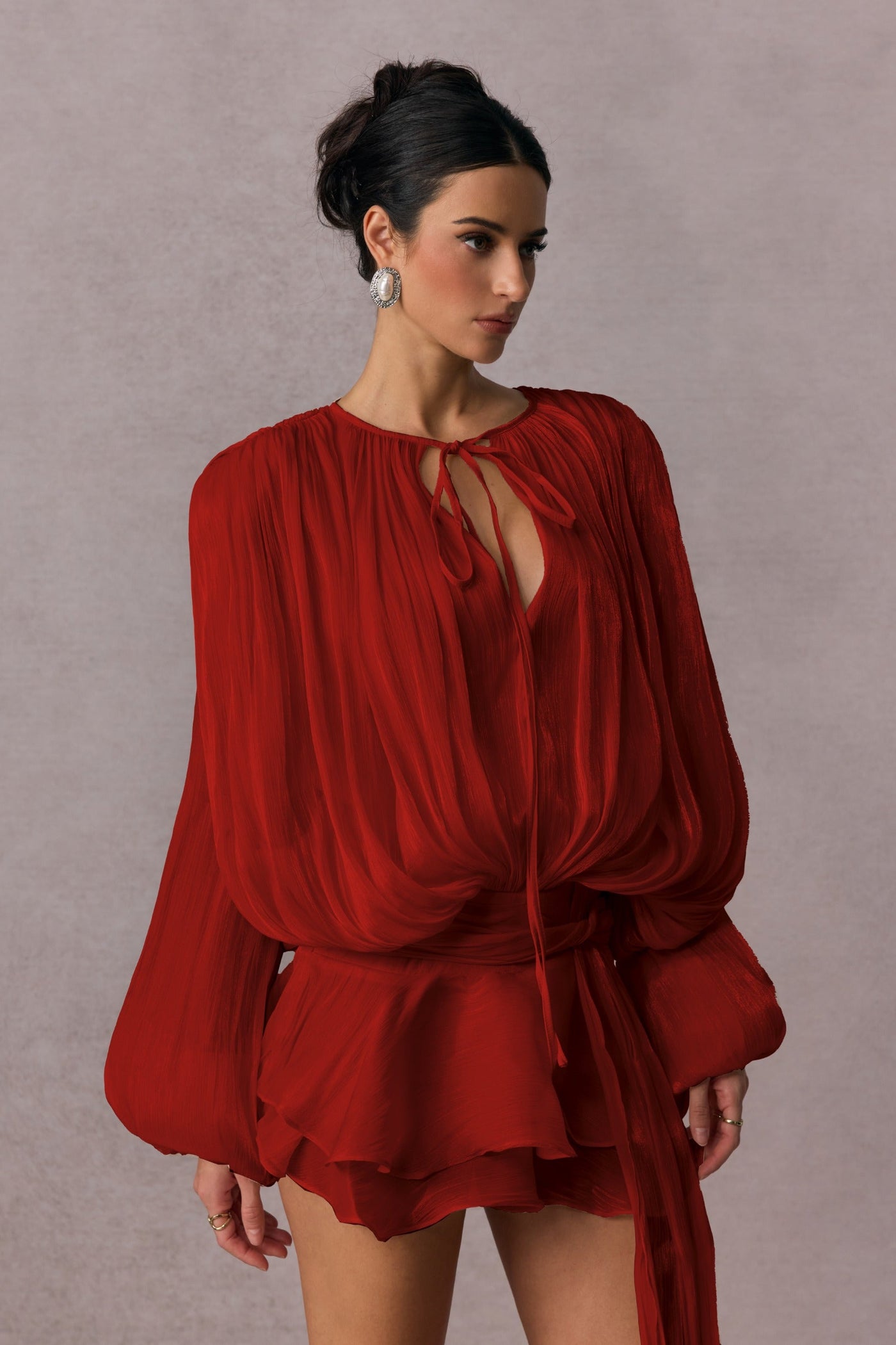 Mini-robe plissée à ourlet volanté Beryl