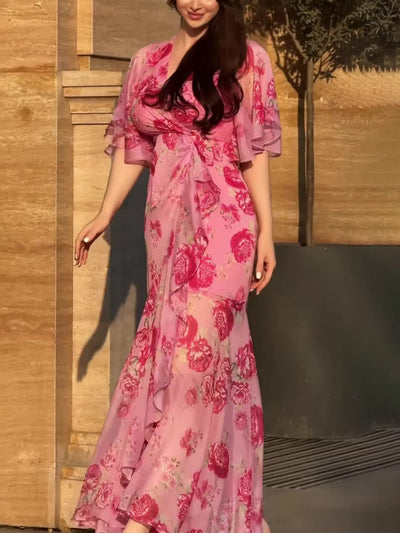 Robe imprimée rétro à col en V et manches trompette