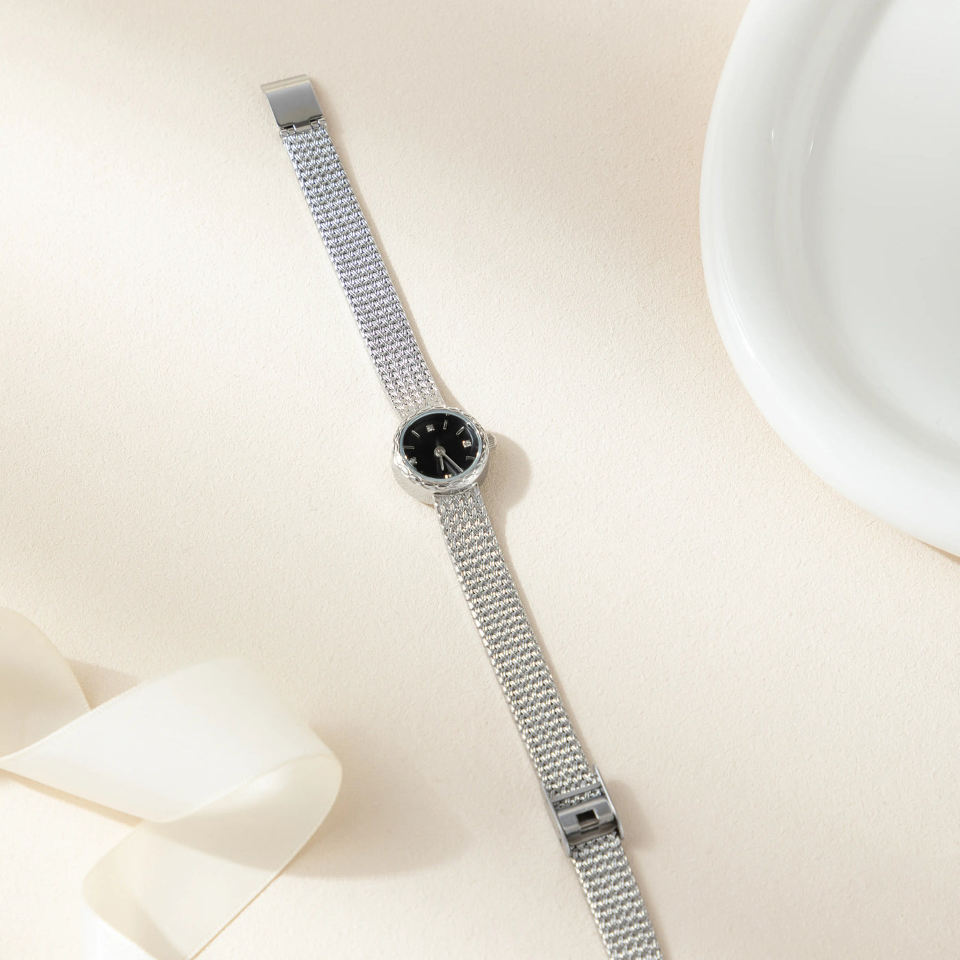 Tyla™ | Montre Élégante Dorée à Cadran Rond