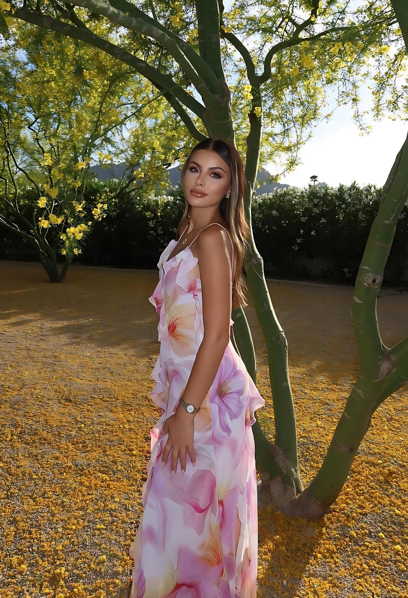 Nylah | Robe Maxi à Volants Fleuries