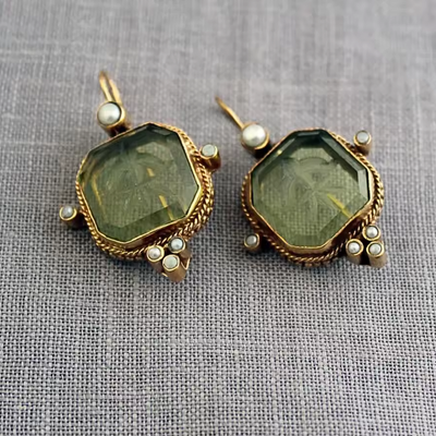 Naéla™ | Boucles d’oreilles pierre verte et perle