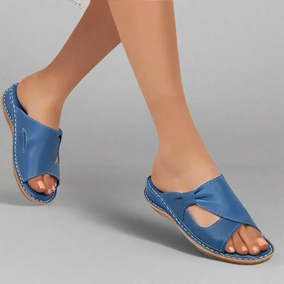 Inès™ | Sandales plates à couture contrastée et design croisé