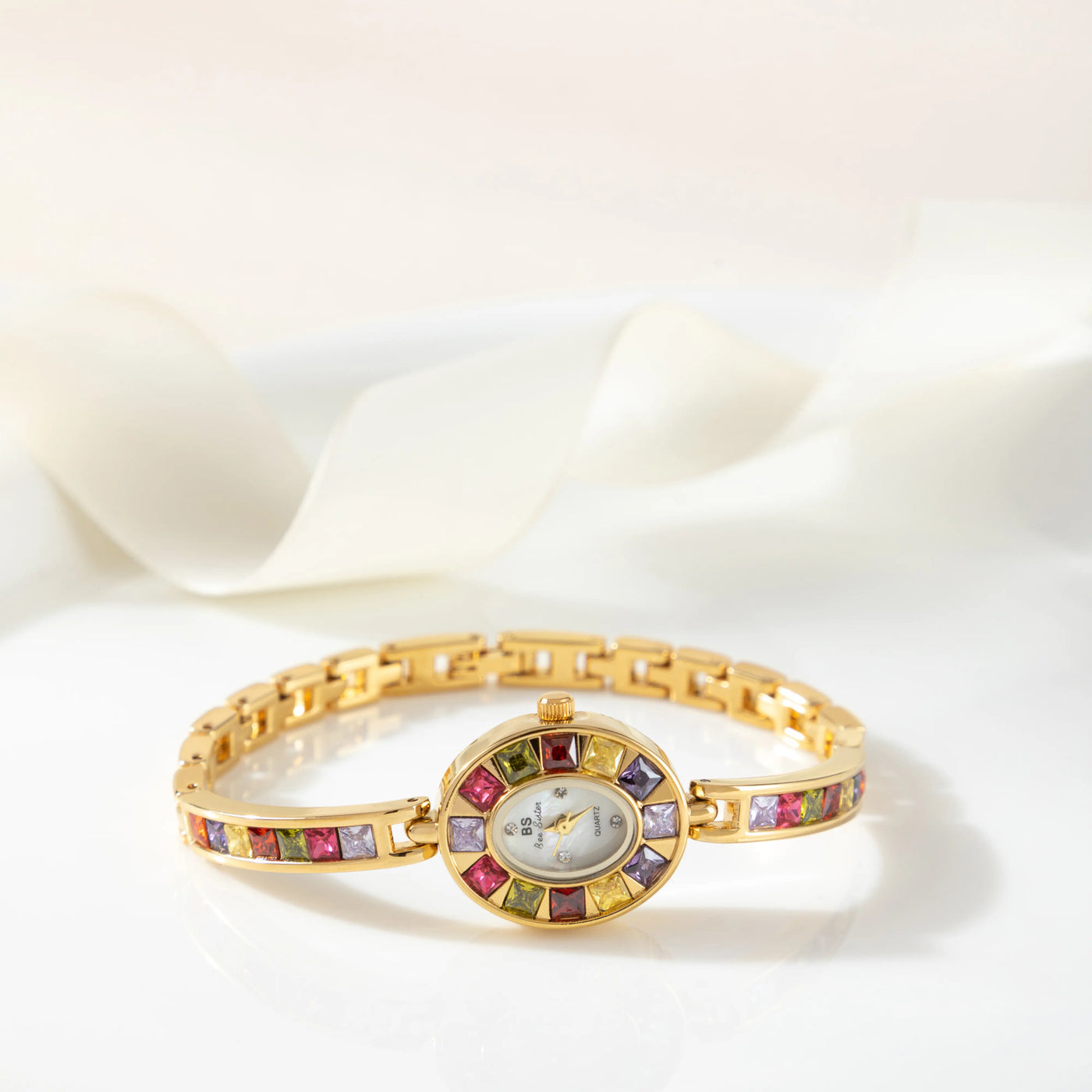 Kira™ | Montre Élégante avec Détails Colorés
