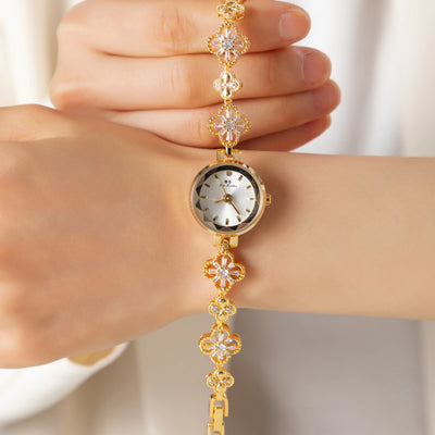 Elara™ | Montre Élégante à Finition Dorée et Design Ludique
