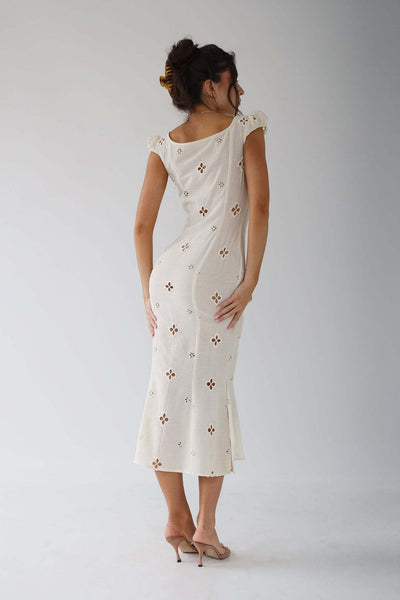 Sylvie | Robe Queue De Poisson Blanche Pour Femme | Midi