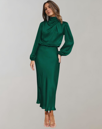 Robe Satinée | Col Montant | Élégance Nocturne
