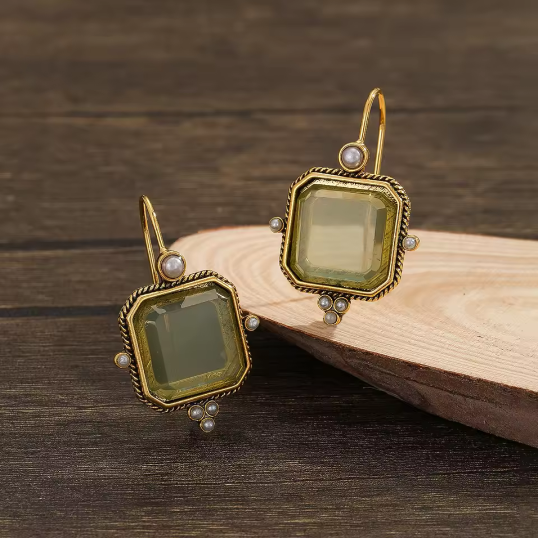 Naéla™ | Boucles d’oreilles pierre verte et perle
