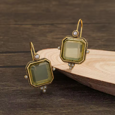 Naéla™ | Boucles d’oreilles pierre verte et perle