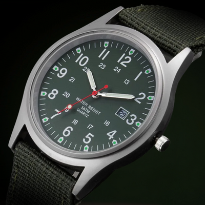 Montre Décontractée d’Inspiration Militaire