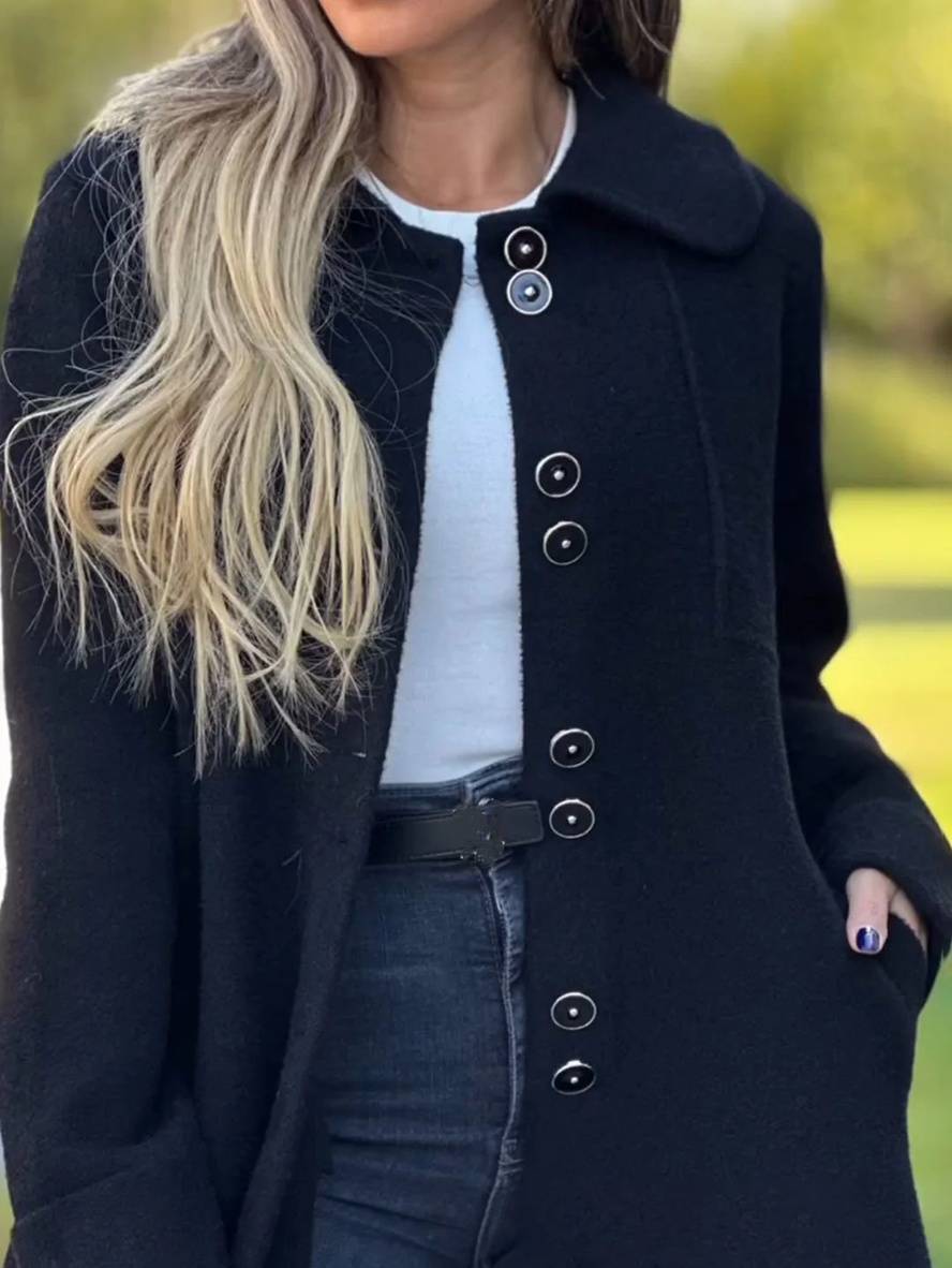 Manteau Classique à Boutons | Élégance Intemporelle | Coupe Droite