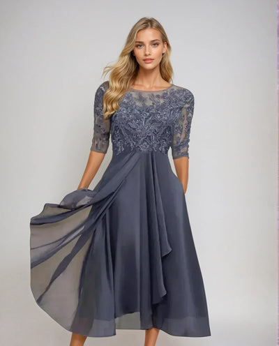 Caroline™ | ROBE FLUIDE DÉTAILLÉE ET ÉLÉGANTE