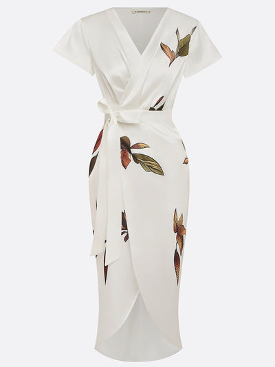 Robe mi-longue en satin à manches courtes