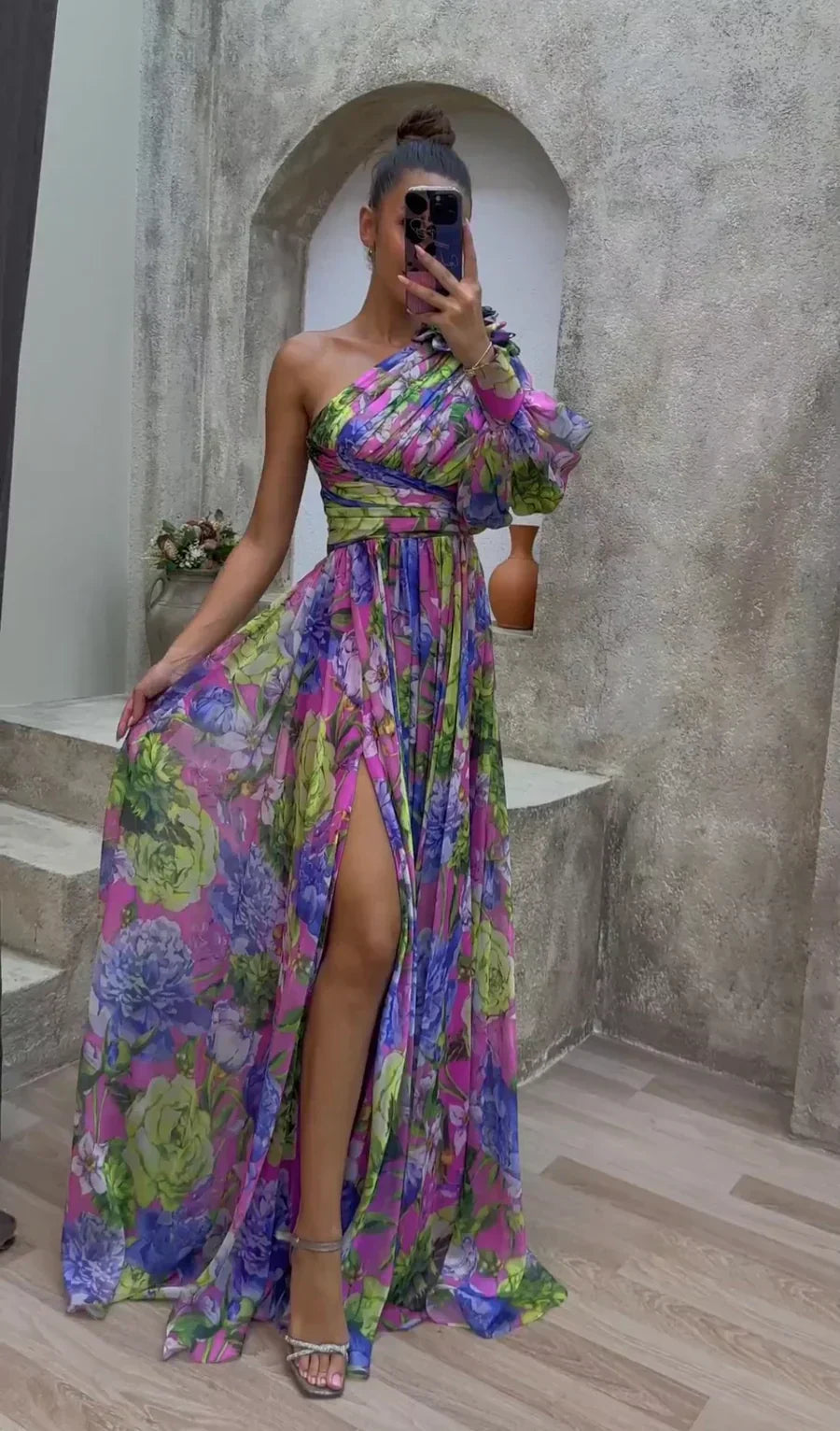 Robe longue femme – Épaule dénudée – Fente haute – Imprimé fleuri – Tissu fluide