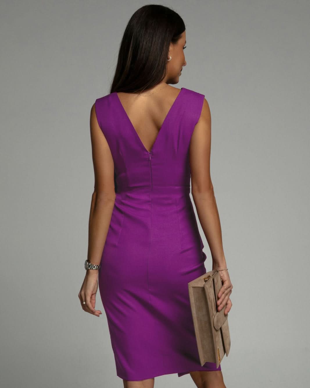 Morgane™ | Robe Élégante Cintrée avec Décolleté en V