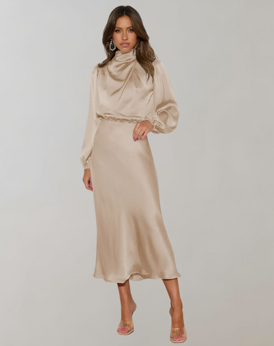 Robe Satinée | Col Montant | Élégance Nocturne