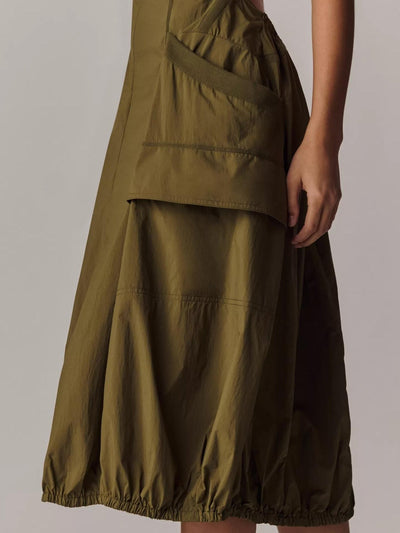 Robe midi à ourlet bouffant