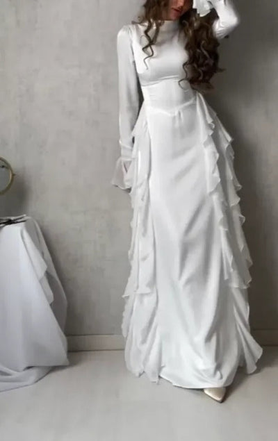 Robe longue à col montant