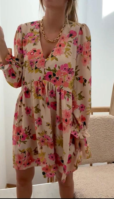 Robe à manches longues et col en V