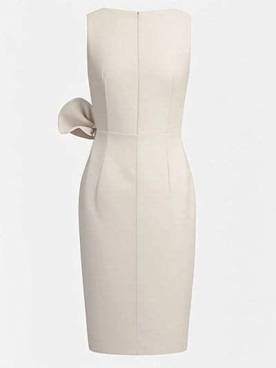 Robe mi-longue sans manches avec nœud 3D