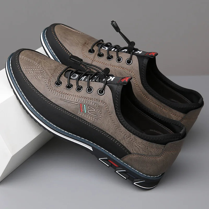 Chaussures en cuir orthopédiques faites à la main