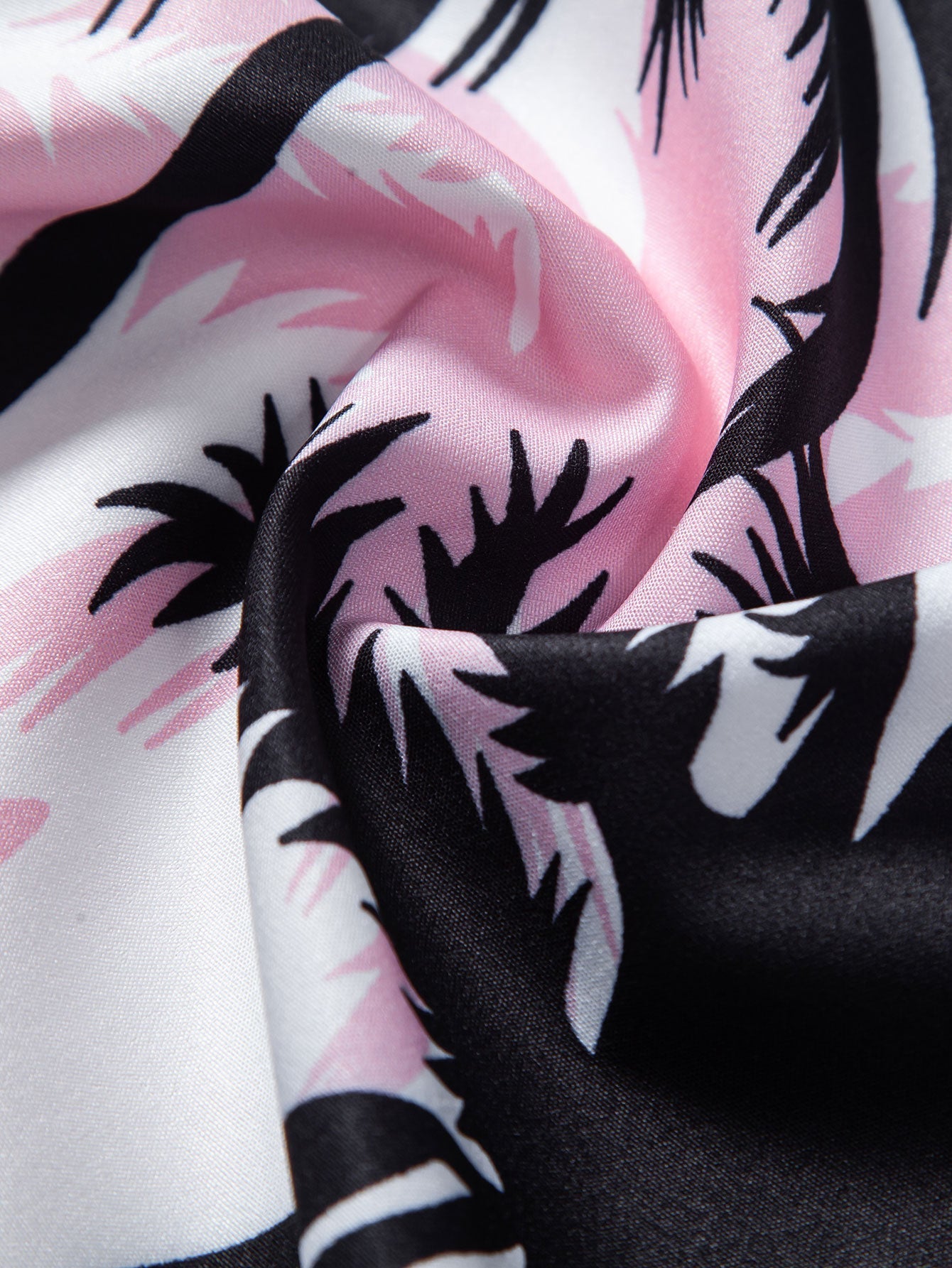 Ensemble Tropical : Chemise à Palmiers & Short de Bain