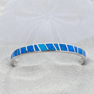 Bracelet en argent avec pierre d'opale bleue