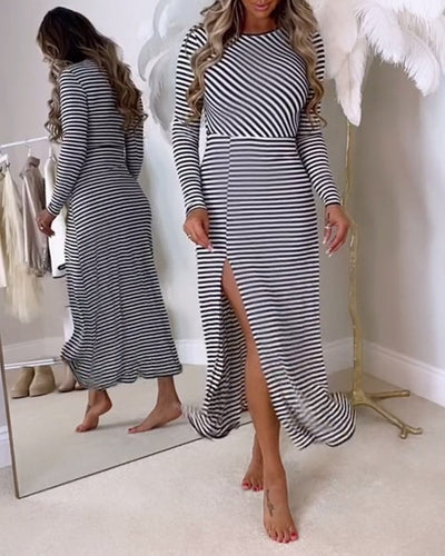 Robe à manches longues rayée fendue