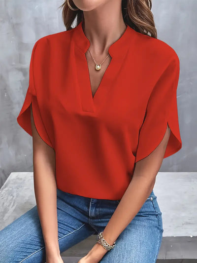 Blouse Élégante | Col Fendu | Légèreté Moderne