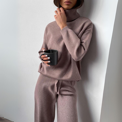 Clara™ - Ensemble confortable de 2 pièces avec pull à col roulé et pantalon long