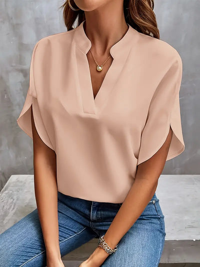 Blouse Élégante | Col Fendu | Légèreté Moderne
