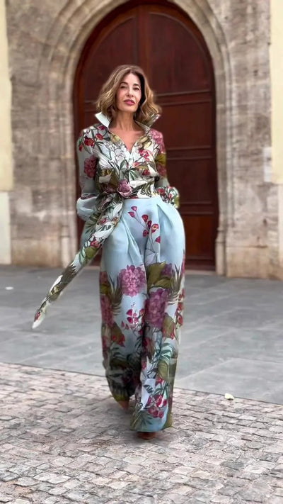 Combinaison floral unique pour femme élégante