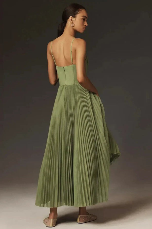 Robe midi bustier en tulle plissé