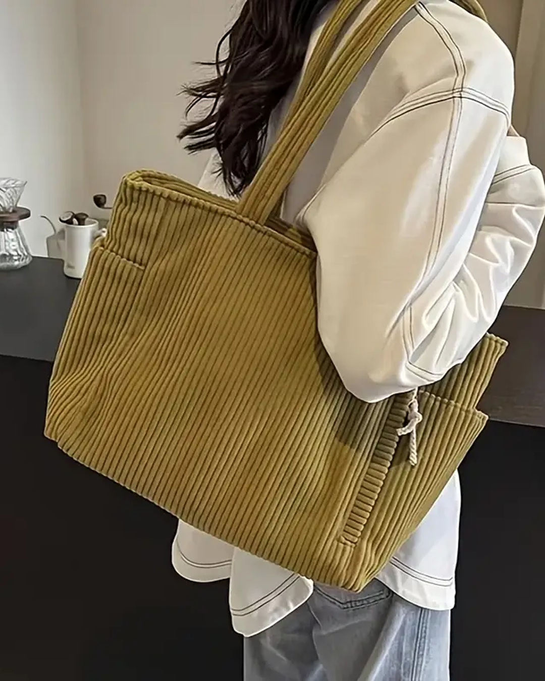 Sac fourre-tout côtelé avec cordon de serrage