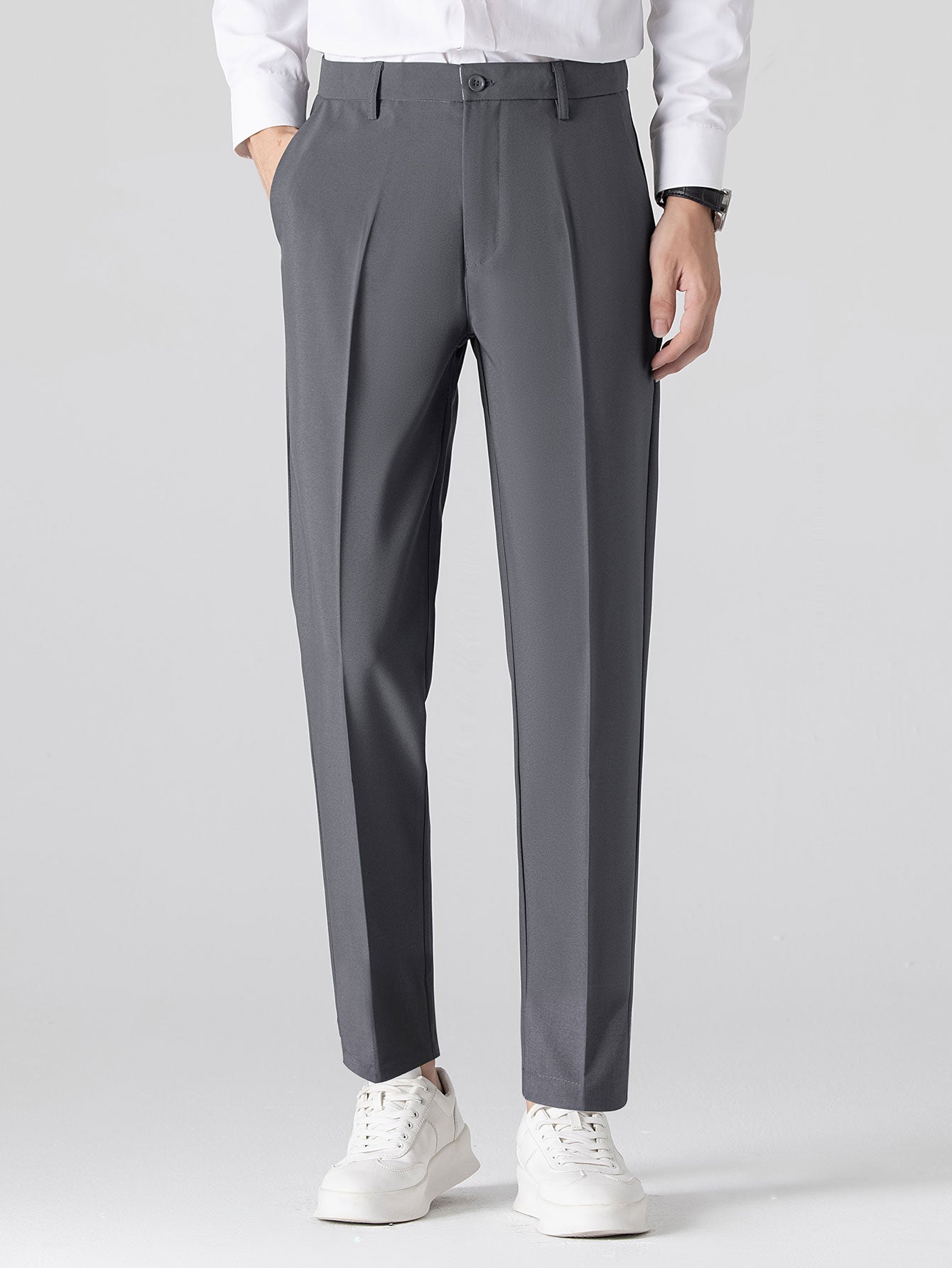 Pantalon Ajusté Fuselé en Tissu Léger