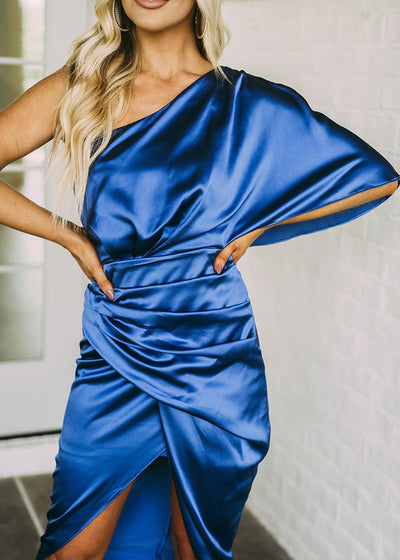 Robe asymétrique