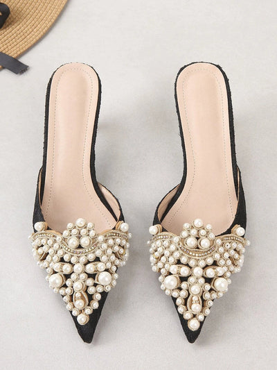 Élégantes mules à talon en perles