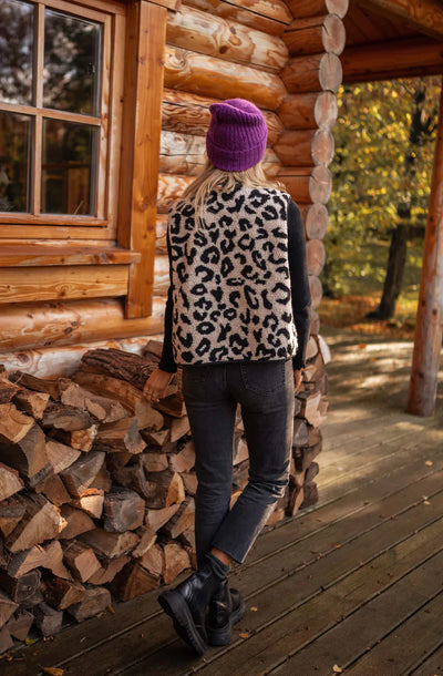 Élise™ | Stylish leopard spencer