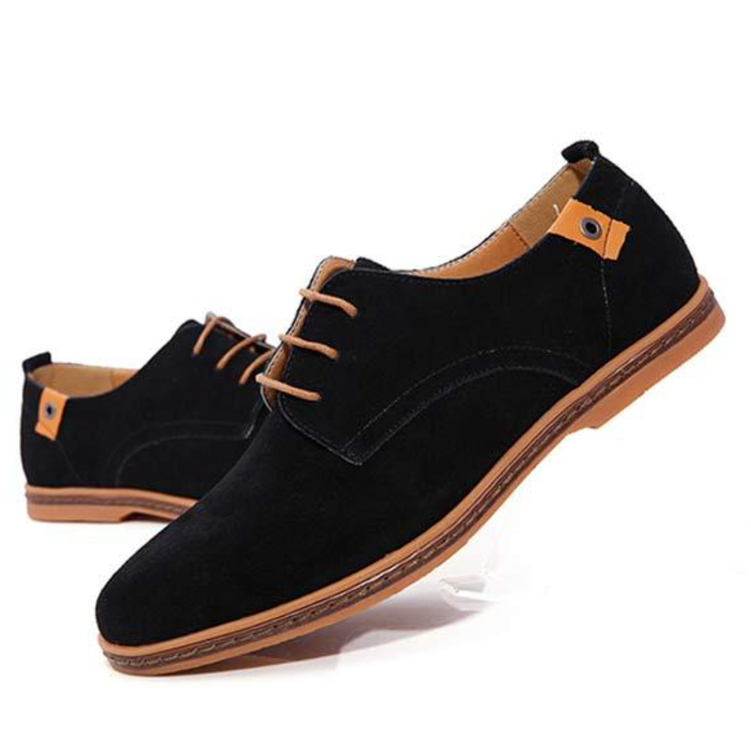 Chaussures à enfiler pour hommes avec bout en amande intemporel