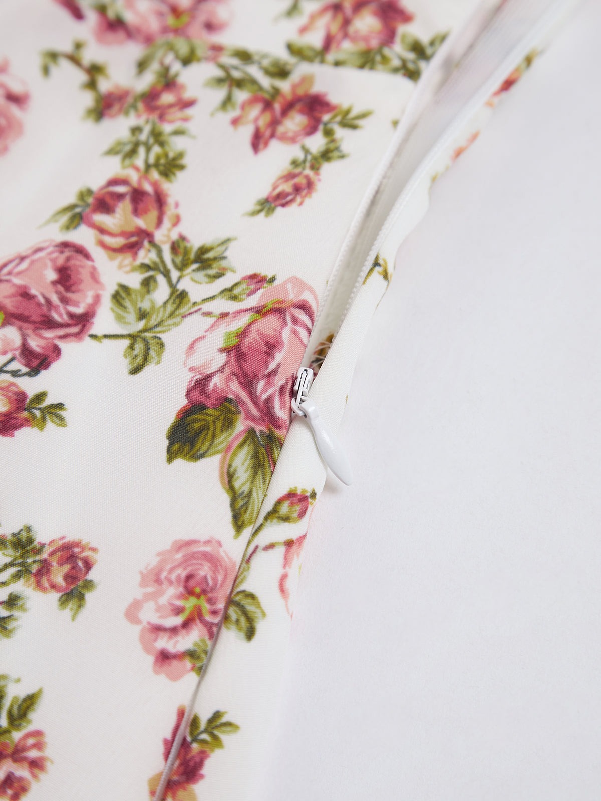 Robe d'été midi avec imprimé floral
