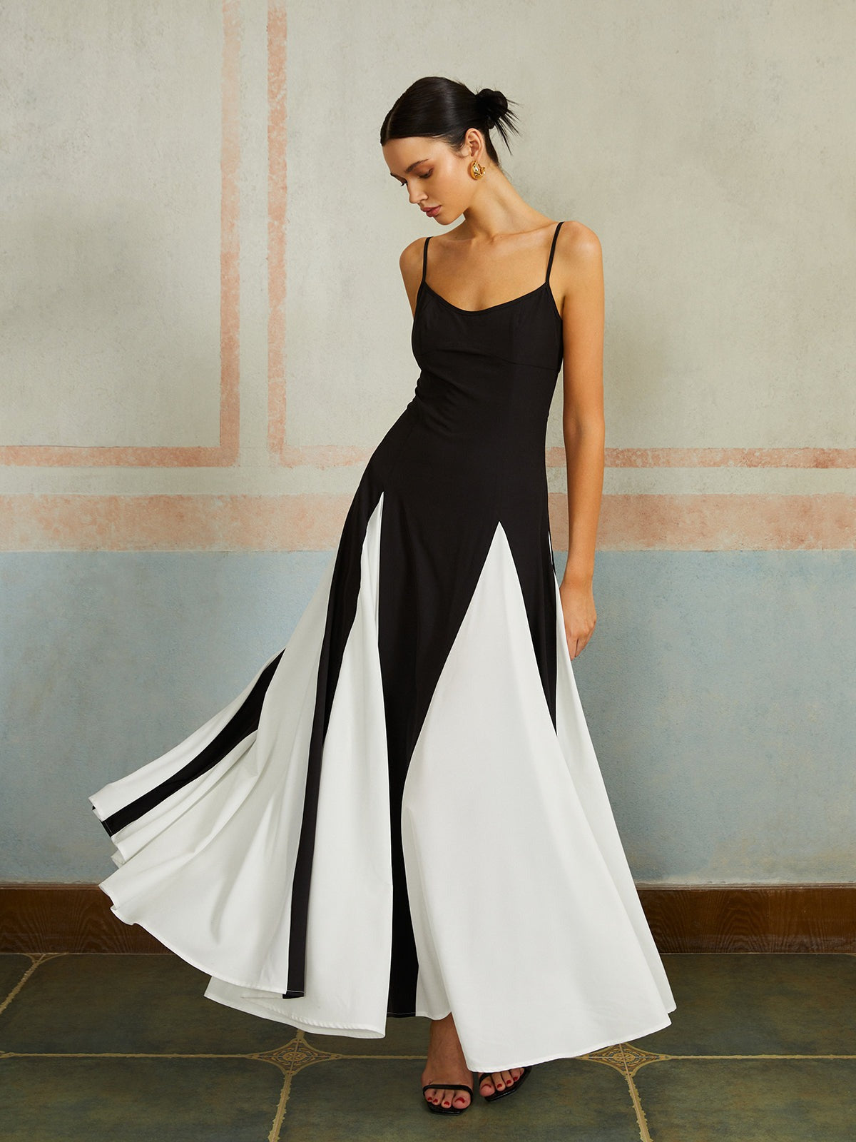 Robe longue à bretelles spaghetti