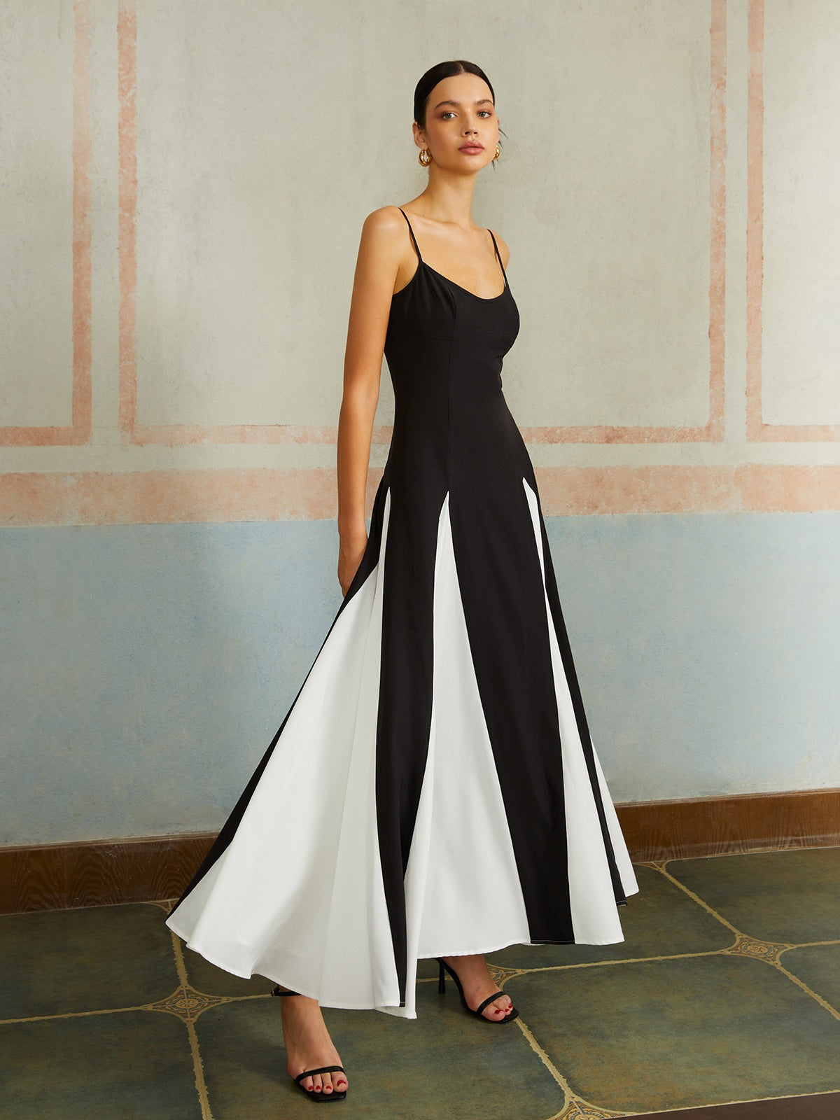 Robe longue à bretelles spaghetti