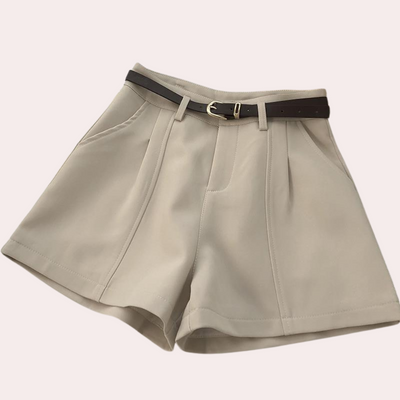 Klaras - Short élégant pour femmes avec jambe large à la mode