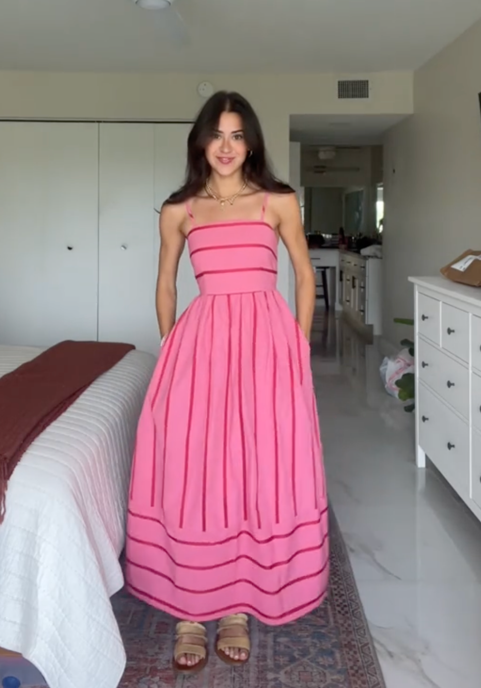 Julietta™ | Robe Longue Rayée à Bretelles Fines